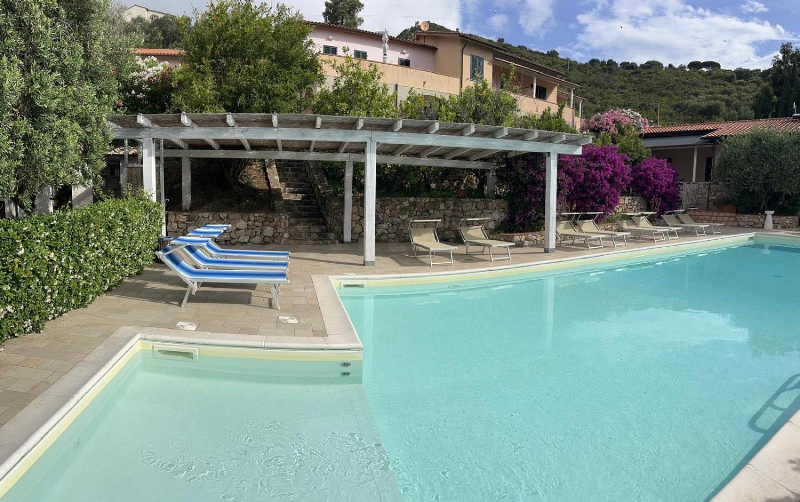מרינה די קמפו Residence Le Solane מראה חיצוני תמונה